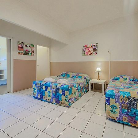 Marlin Motel Biggera Waters Buitenkant foto